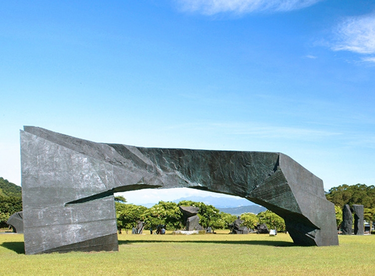 露營區內自由活動→金山老街→朱銘美術館→返程